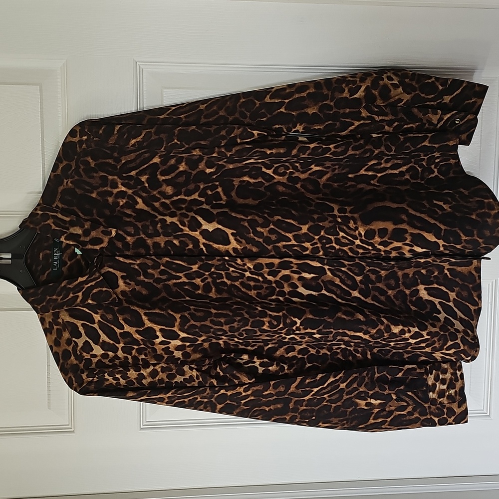 Lauren Ralph Lauren Women's L 100% Polyester Animal Print Button Front Blouse